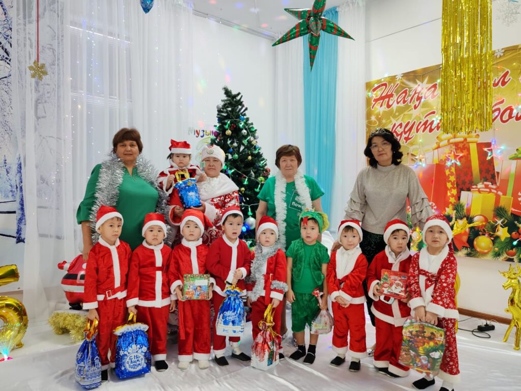 «Жауқазын» бөбекжайында “Балапан” тобы бүгін ерекше қойылыммен жарқырап шықты!